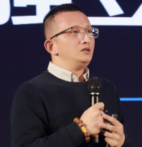 线上网聊3年，她约我见面怎么办?